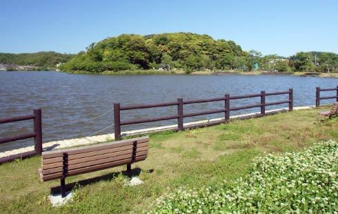 離湖公園